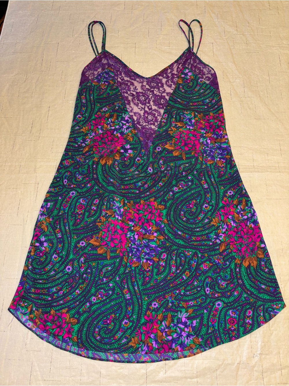 Vintage 90s Victoria’s Secret Gold Label Floral Paisley Lace Nightie Slip Dress